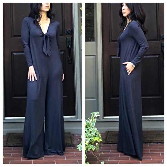 ✨LAST ONE ✨Wide leg side pocket jumpsuit - Picture 4 of 8